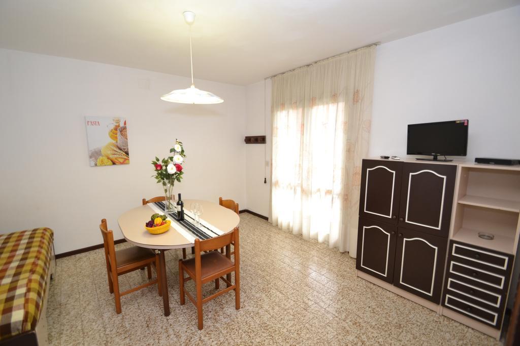 Michelangelo Apartment บิบิโอเน ภายนอก รูปภาพ