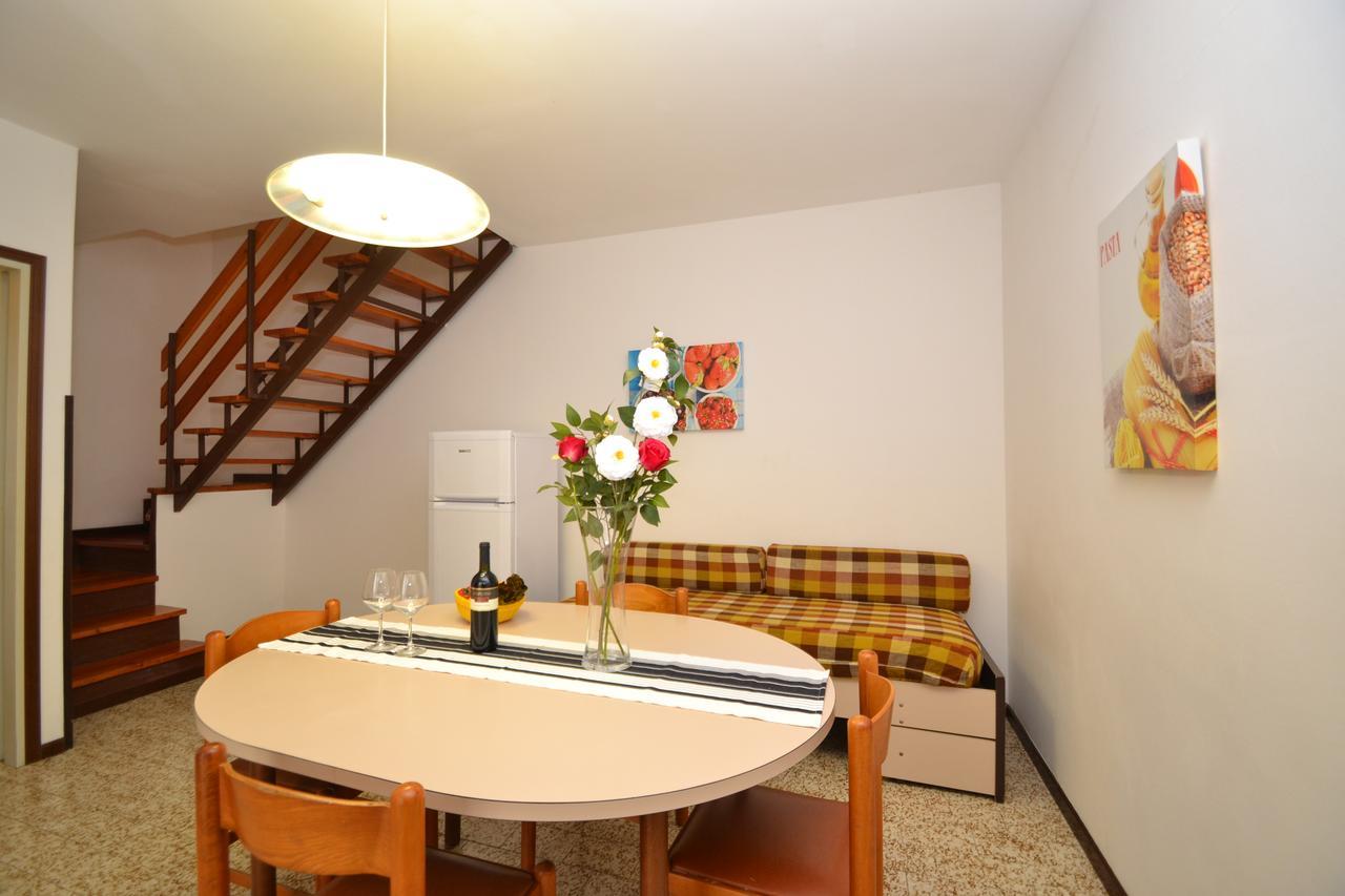 Michelangelo Apartment บิบิโอเน ภายนอก รูปภาพ